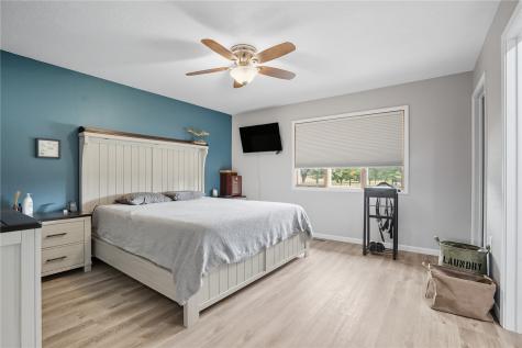 203 N North 9th Avenue Vinton IA 52349