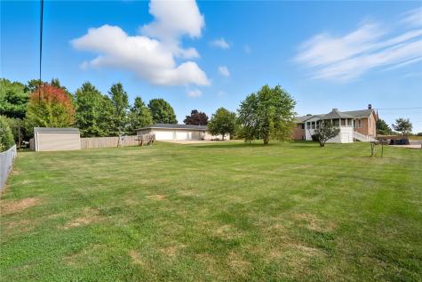 203 N North 9th Avenue Vinton IA 52349