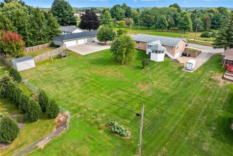 203 N North 9th Avenue Vinton IA 52349
