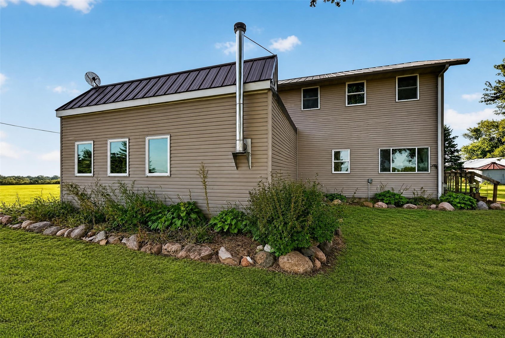 3159 York Avenue Coggon IA 52218