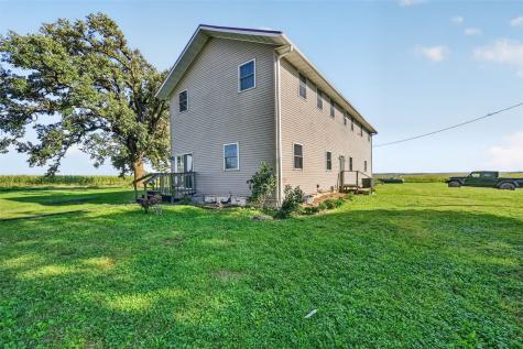 3159 York Avenue Coggon IA 52218