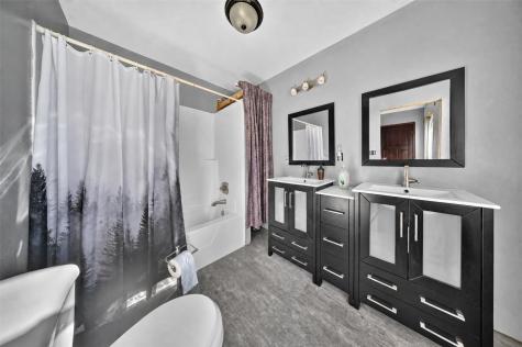 3159 York Avenue Coggon IA 52218