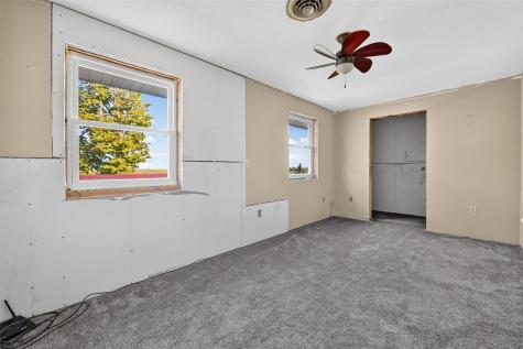 3159 York Avenue Coggon IA 52218