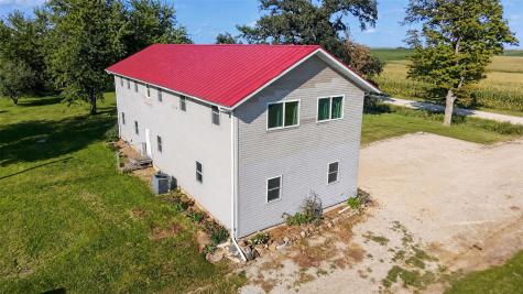 3159 York Avenue Coggon IA 52218