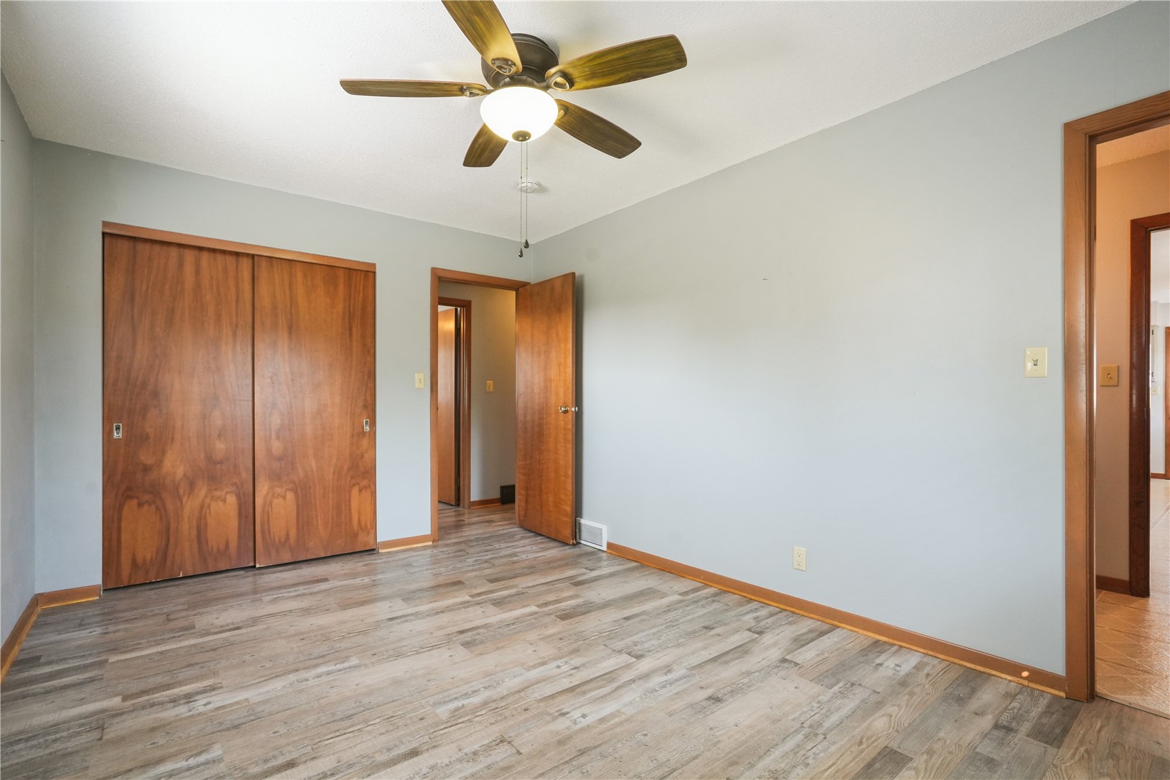 5101 1st Avenue SW Cedar Rapids IA 52405