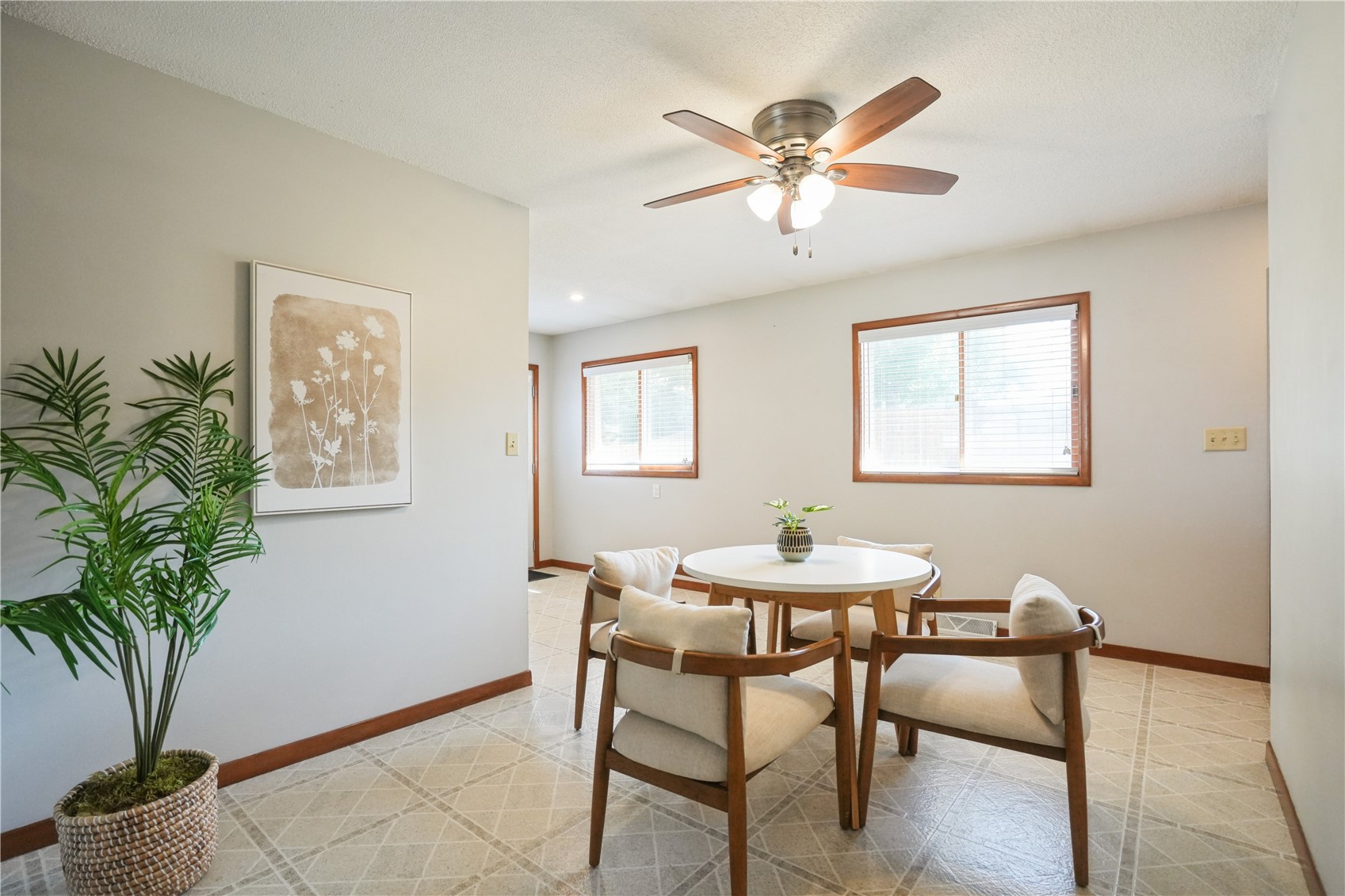 5101 1st Avenue SW Cedar Rapids IA 52405