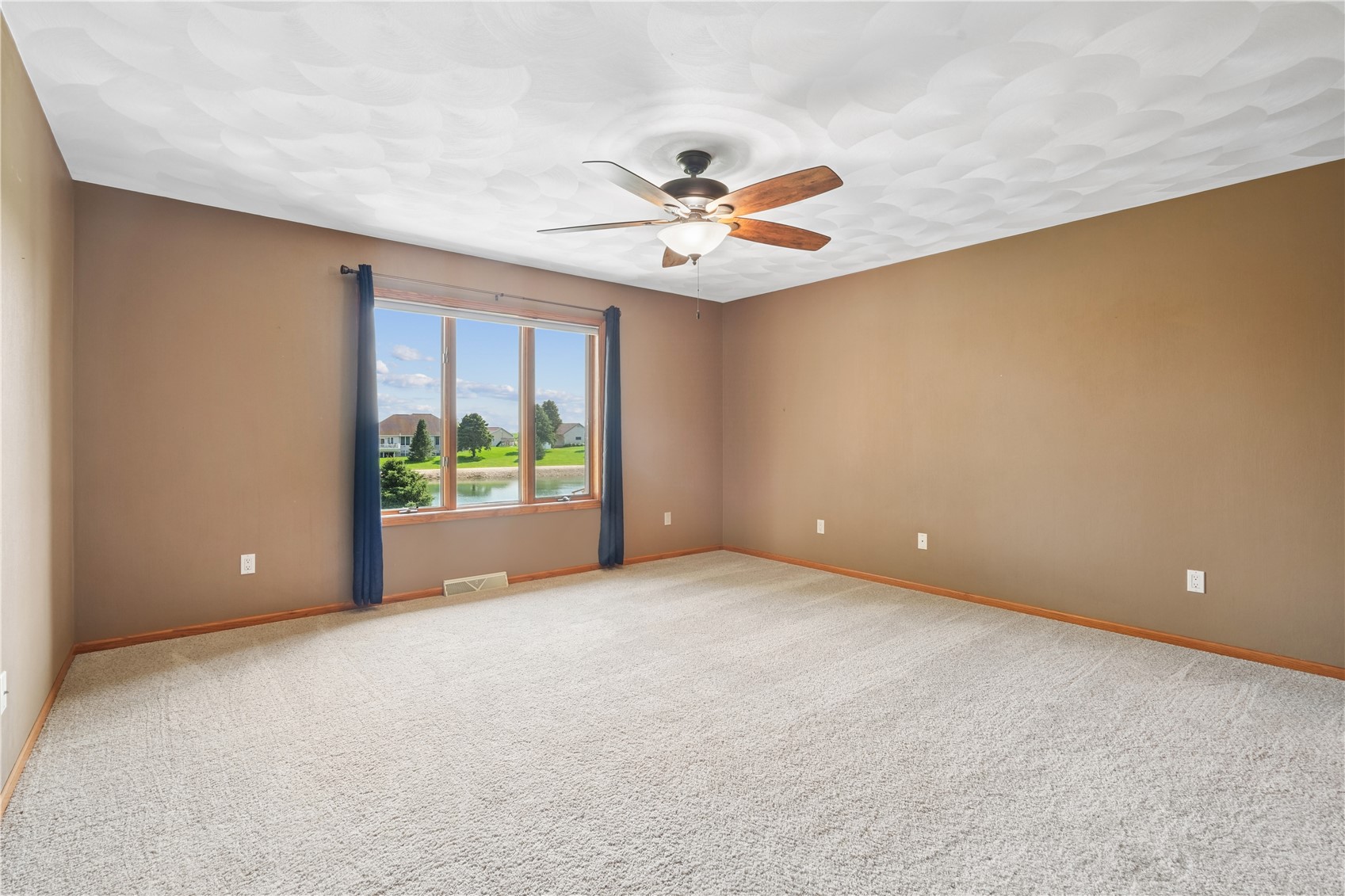 23700 Gombert Drive Anamosa IA 52205