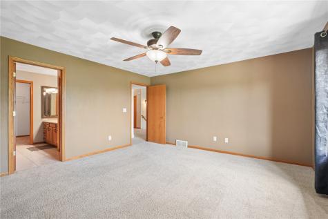 23700 Gombert Drive Anamosa IA 52205