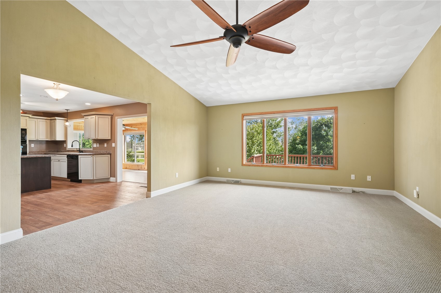 23700 Gombert Drive Anamosa IA 52205
