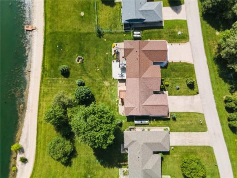 23700 Gombert Drive Anamosa IA 52205