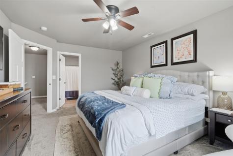 1418 Cardinal Drive Fairfax IA 52228