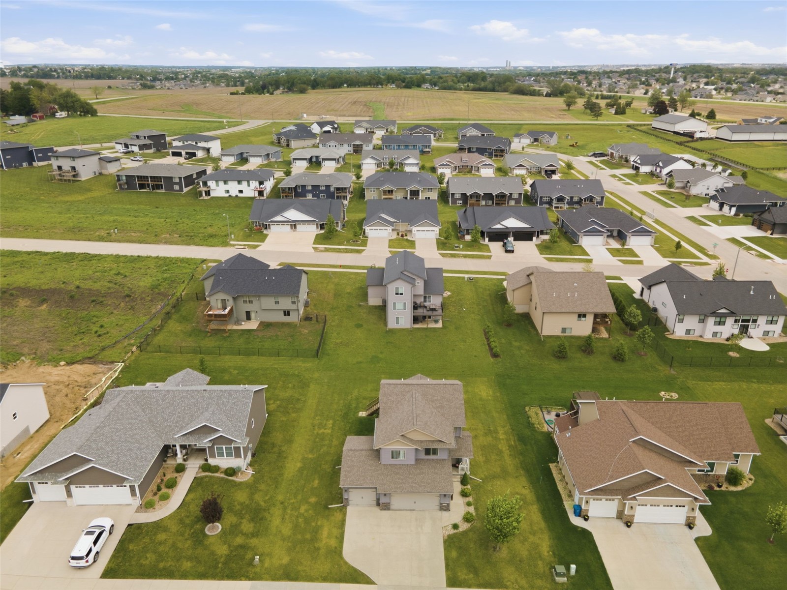 1418 Cardinal Drive Fairfax IA 52228