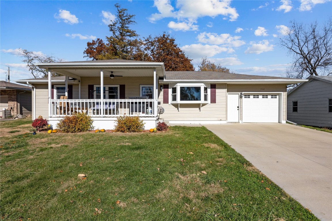 502 Buchanan Street Anamosa IA 52205