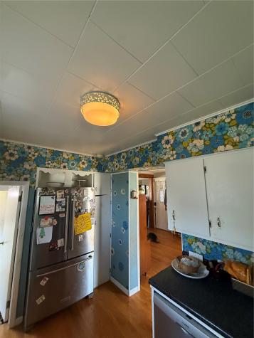 715 W 15th Street Vinton IA 52349