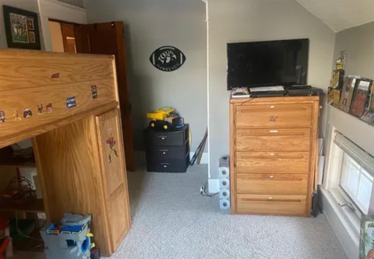 715 W 15th Street Vinton IA 52349
