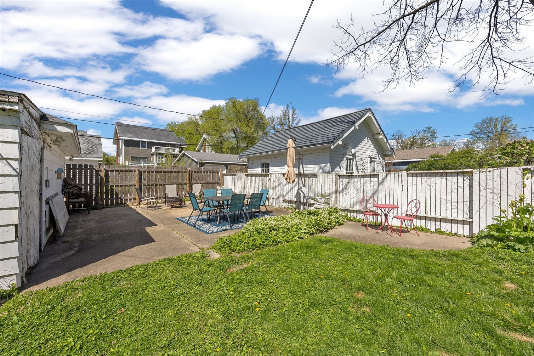 2300 4th Avenue SE Cedar Rapids IA 52403