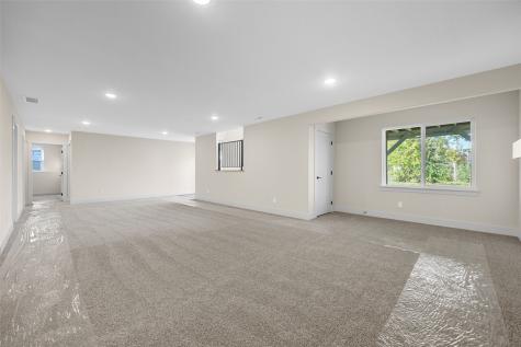 1724 Cloverleaf Court SW Cedar Rapids IA 52404