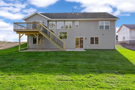 1724 Cloverleaf Court SW Cedar Rapids IA 52404
