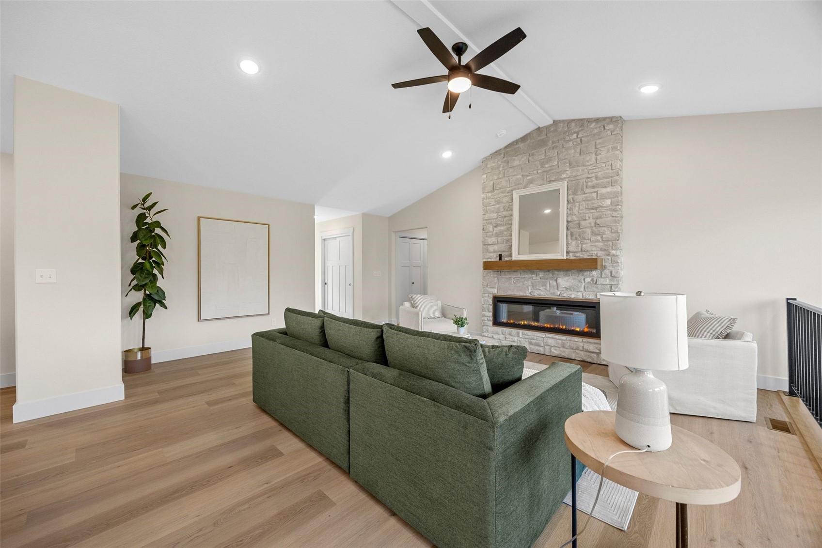 1724 Cloverleaf Court SW Cedar Rapids IA 52404