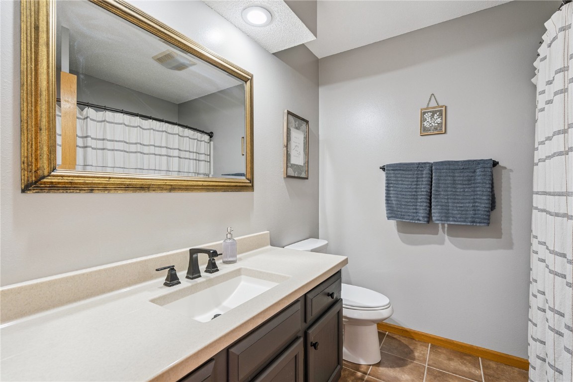 3490 Whitehall Avenue Marion IA 52302