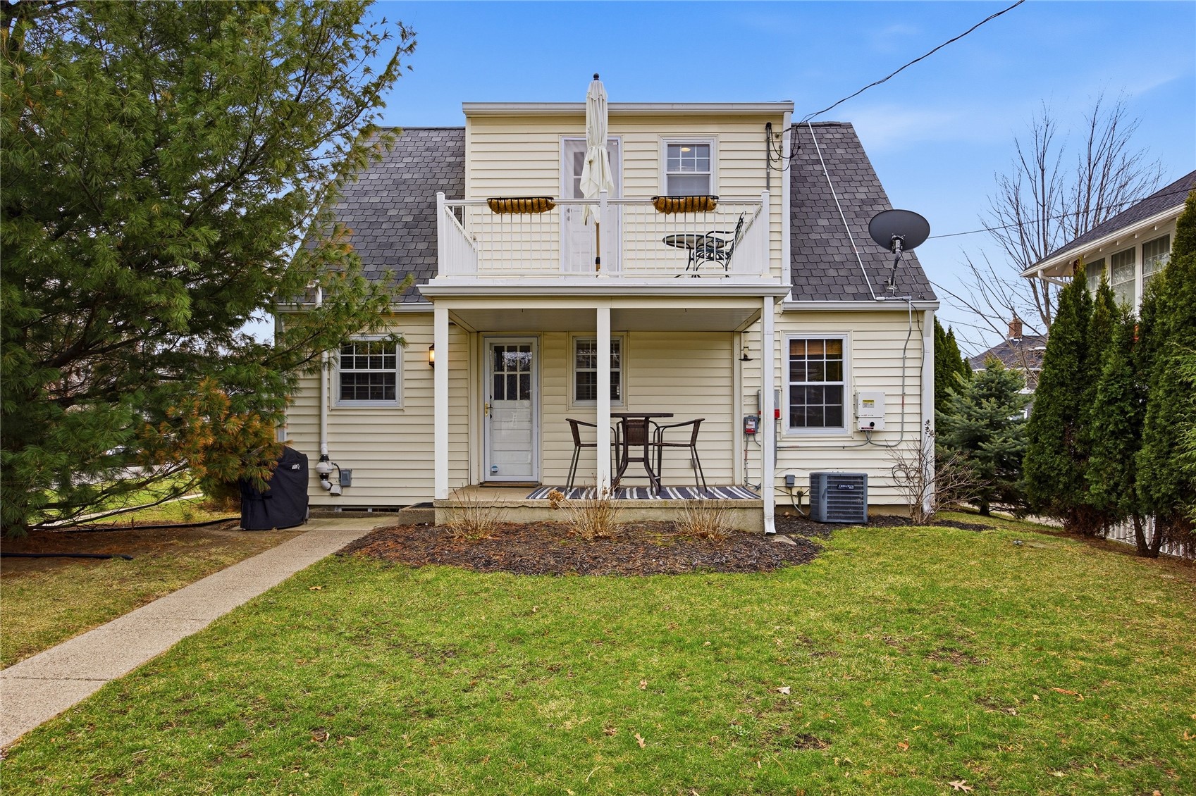 2432 4th Avenue SE Cedar Rapids IA 52403