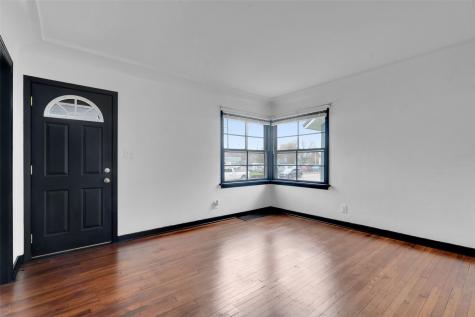 829 14th Street NE Cedar Rapids IA 52402