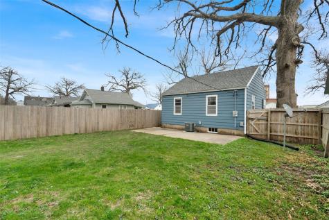 829 14th Street NE Cedar Rapids IA 52402