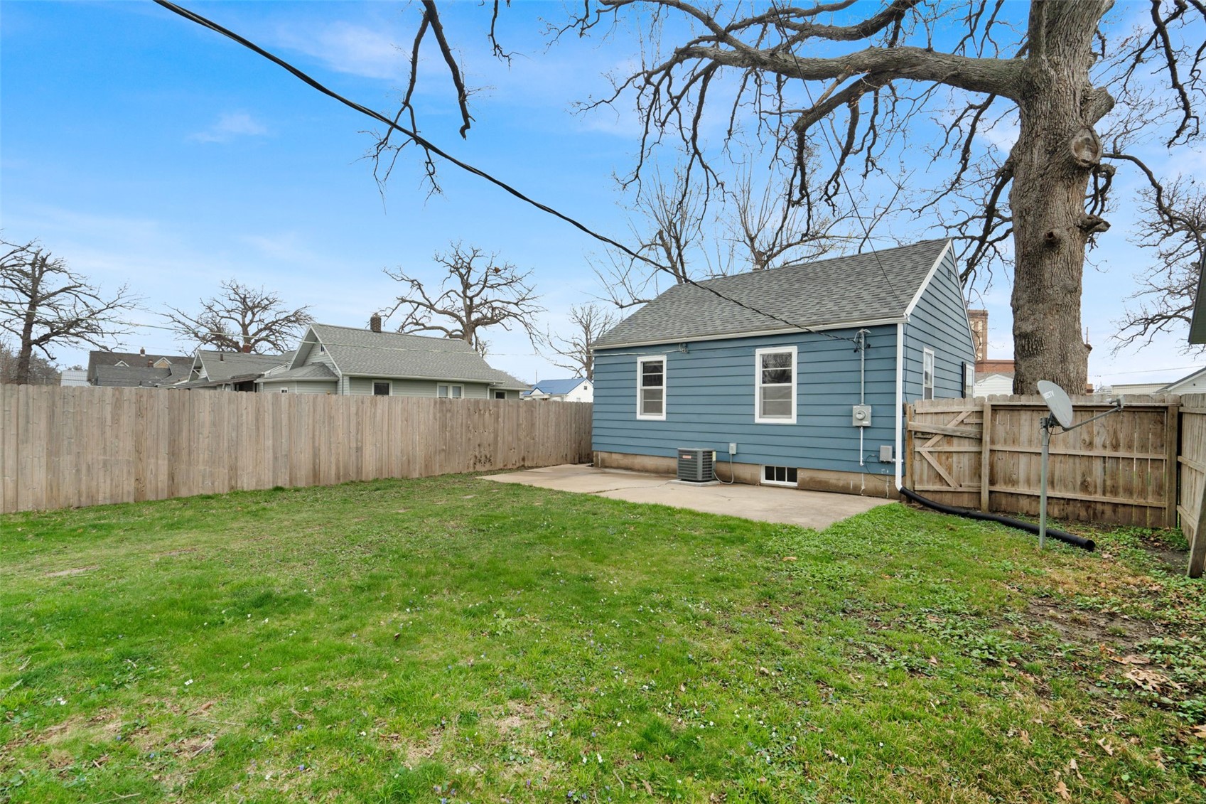 829 14th Street NE Cedar Rapids IA 52402