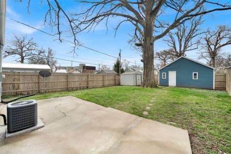 829 14th Street NE Cedar Rapids IA 52402
