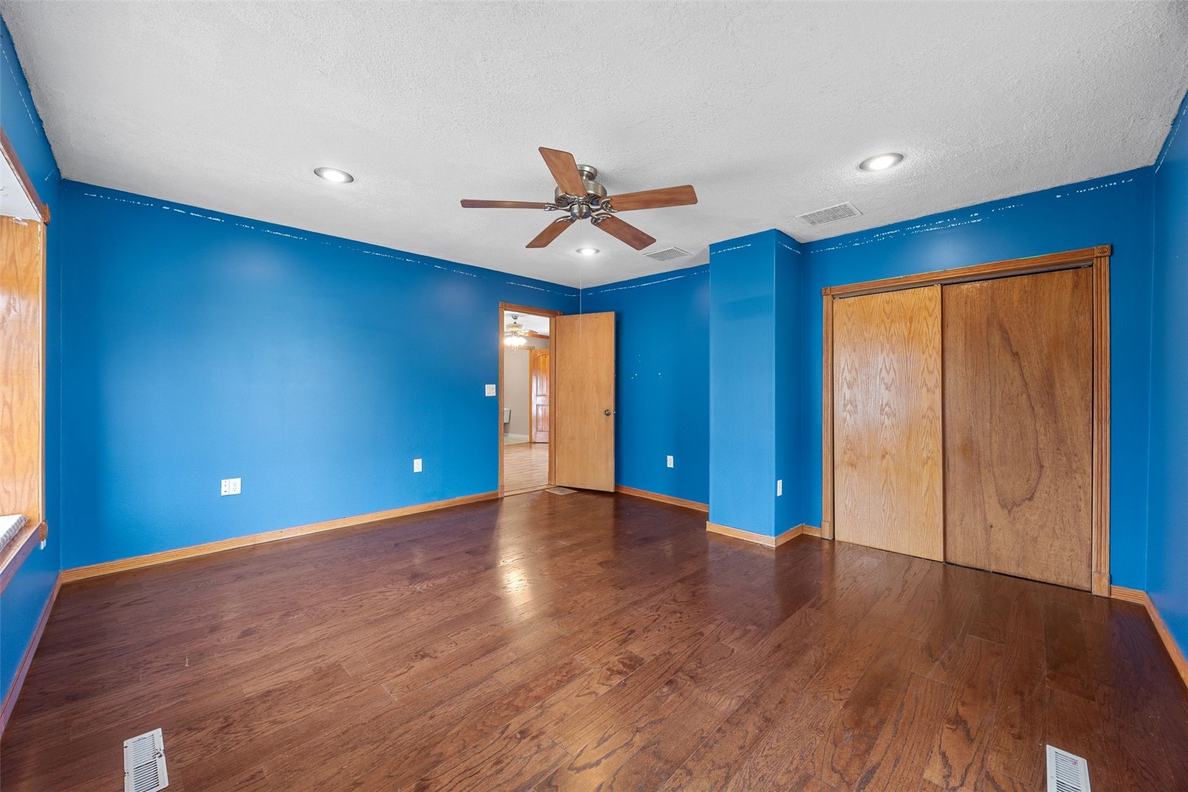 1000 Stinocher Street Solon IA 52333