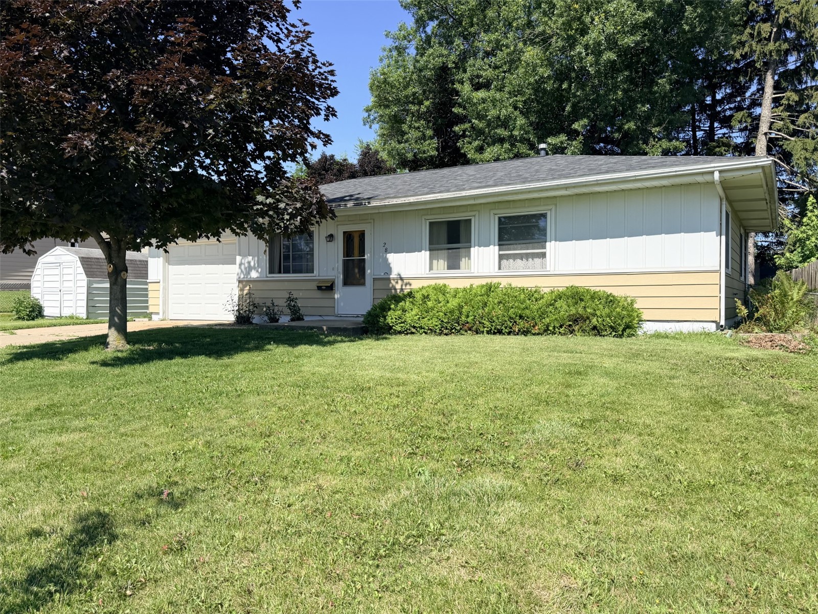 Cedar Rapids IA, 280 Owen Street NW