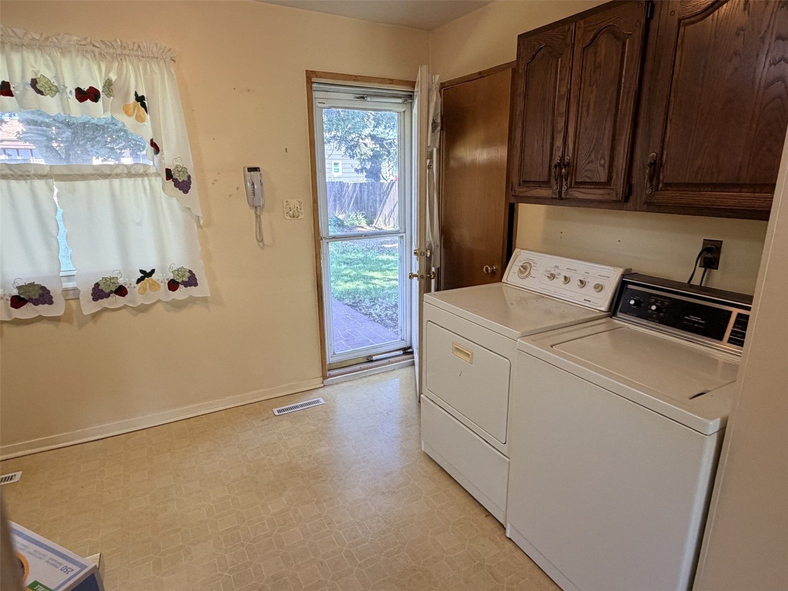 280 Owen Street NW Cedar Rapids IA 52405