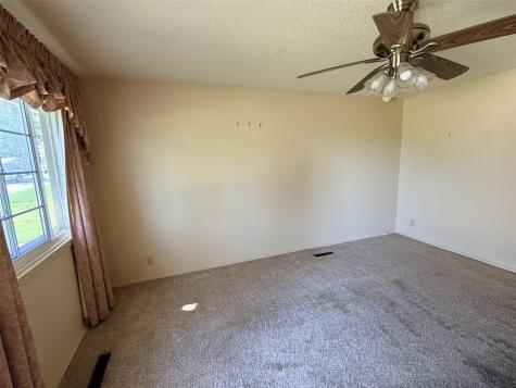 280 Owen Street NW Cedar Rapids IA 52405