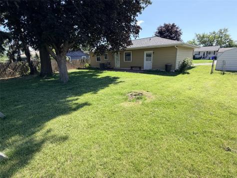 280 Owen Street NW Cedar Rapids IA 52405