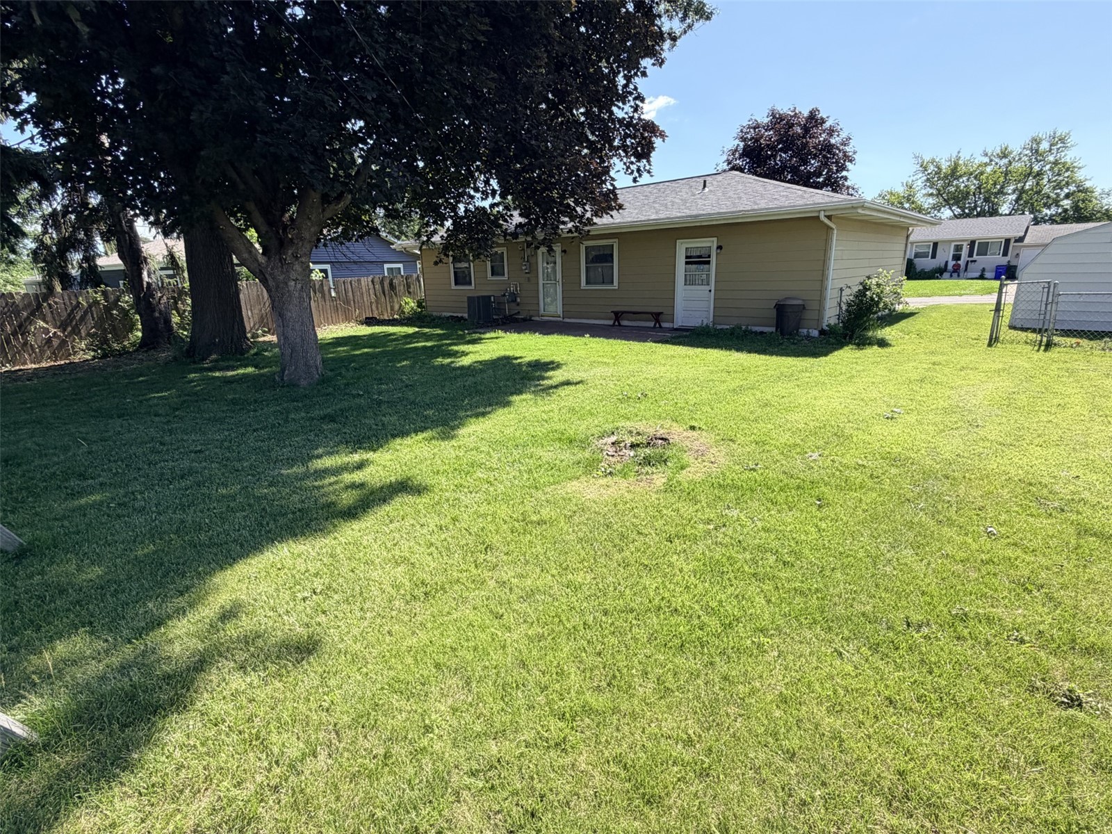 280 Owen Street NW Cedar Rapids IA 52405