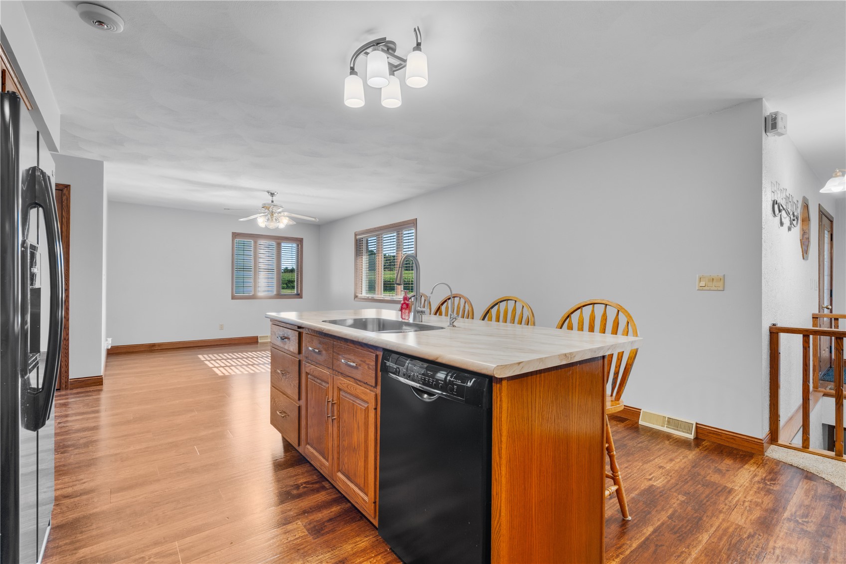 1693 265th Avenue Earlville IA 52041