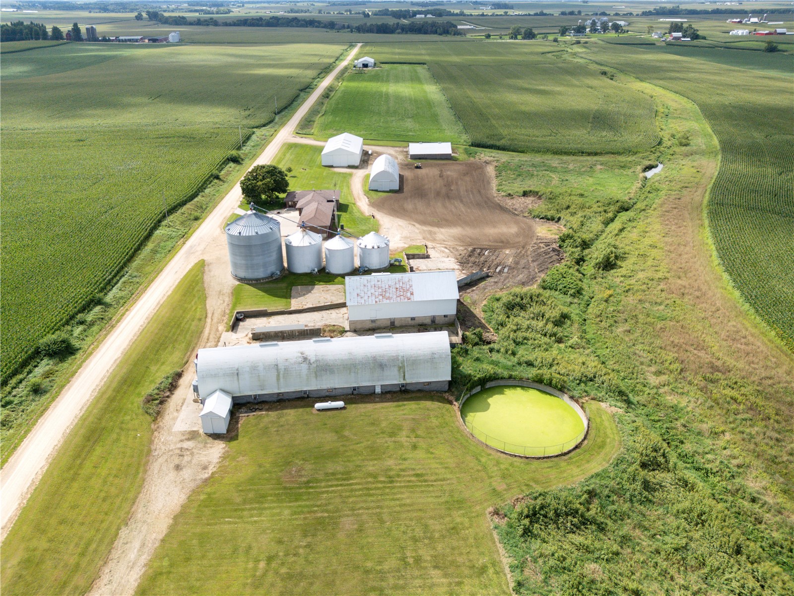 1693 265th Avenue Earlville IA 52041