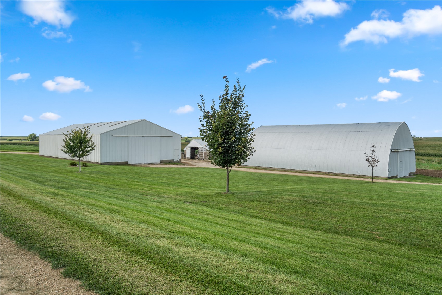 1693 265th Avenue Earlville IA 52041