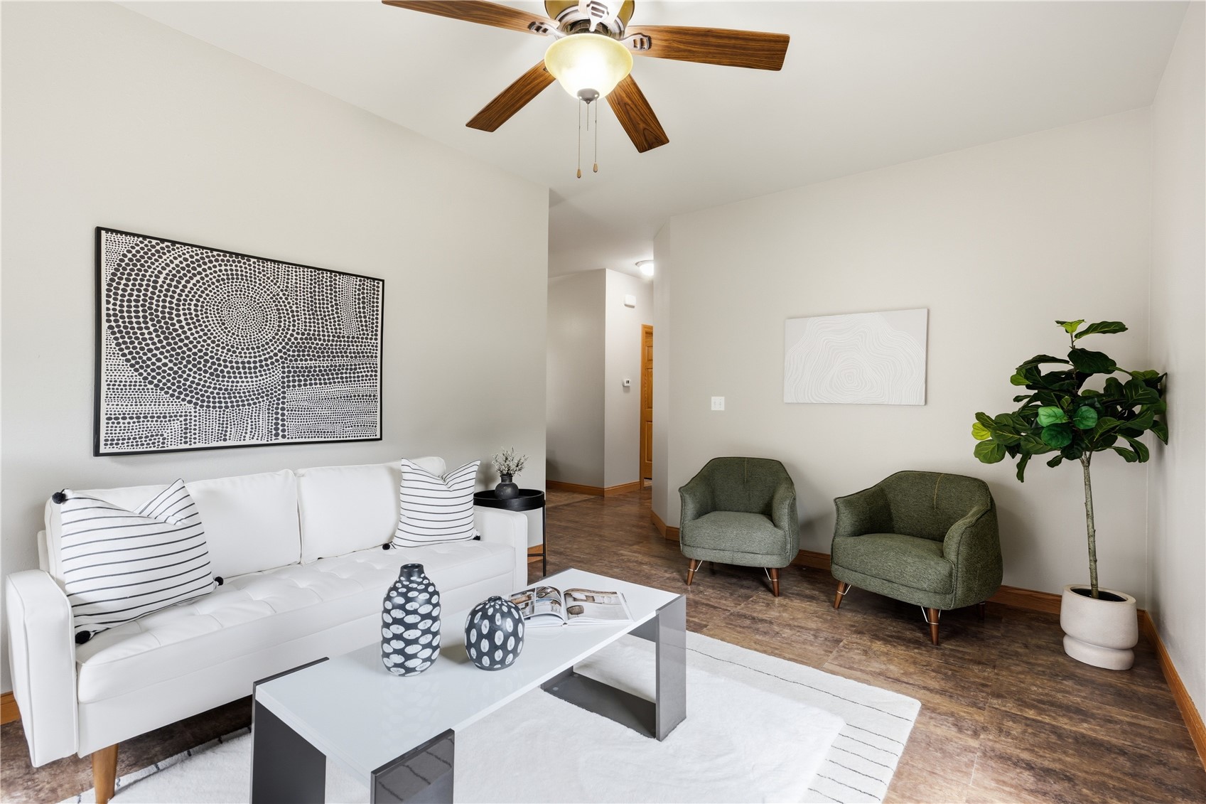 1001 H NW Cedar Rapids IA 52405