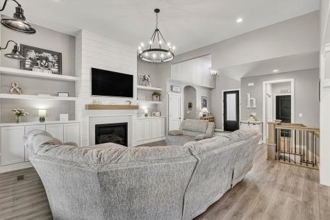2908 Diamond Mil Circle Coralville IA 52241
