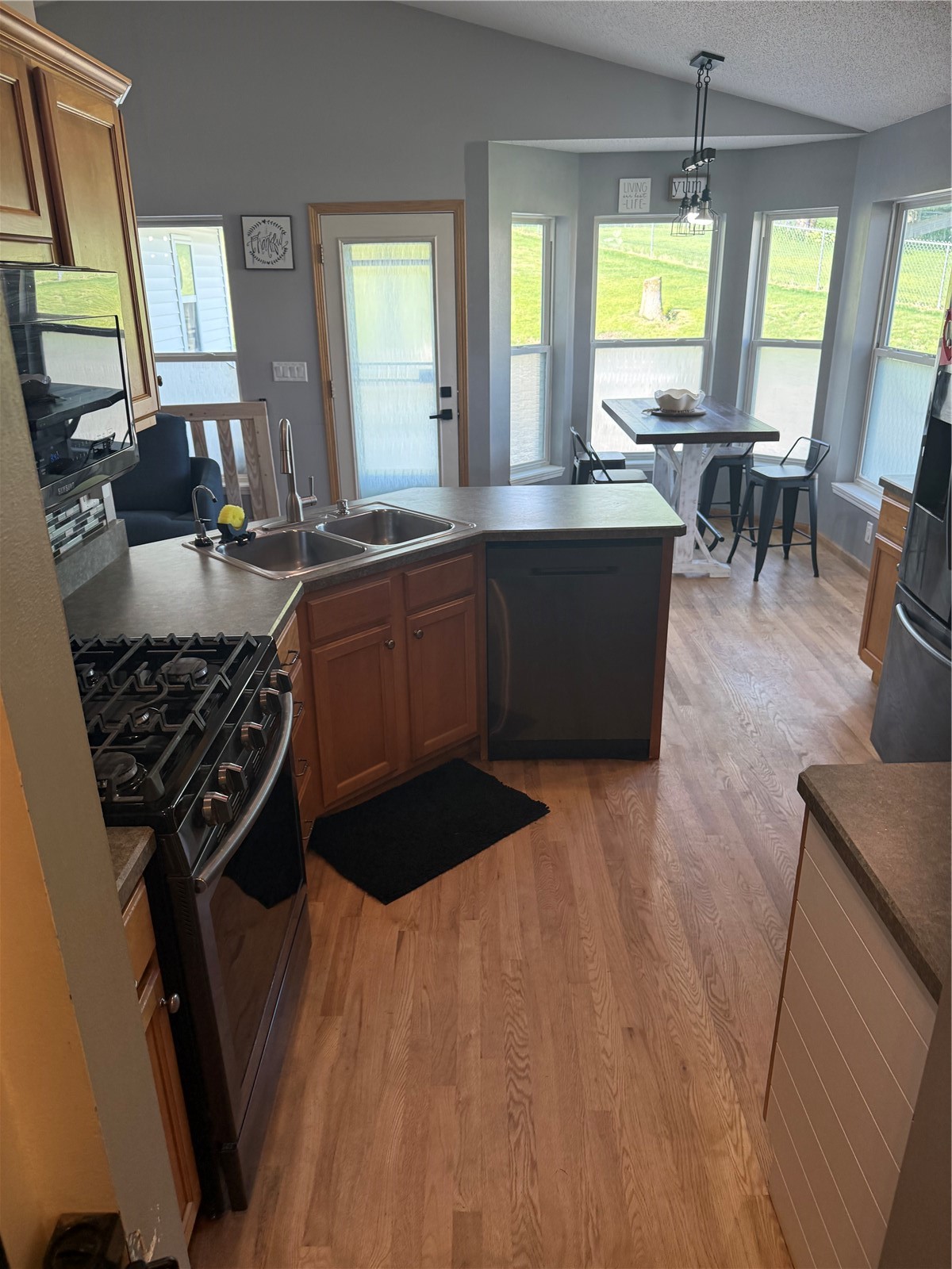 221 Orchard Street SW Swisher IA 52338