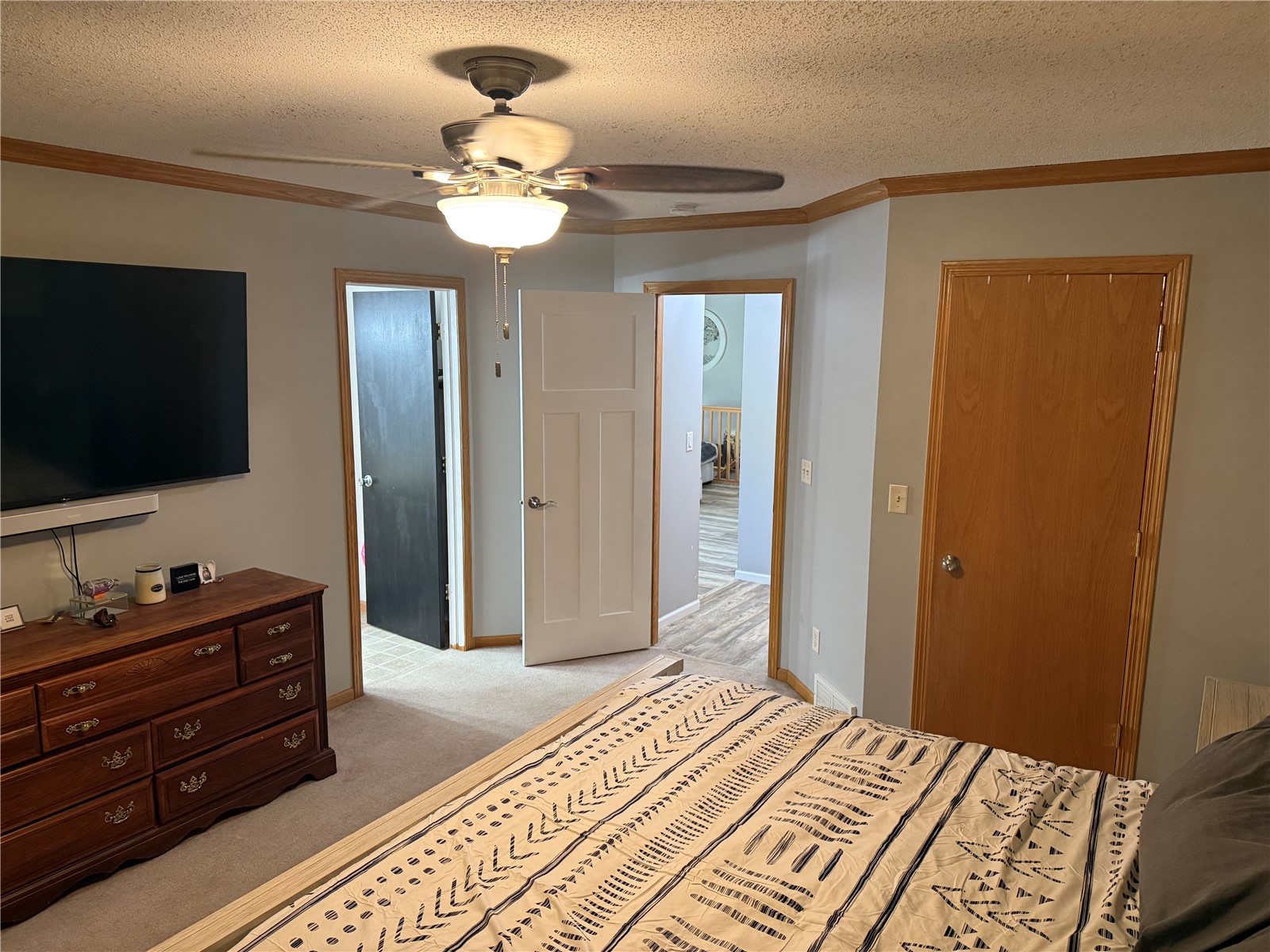 221 Orchard Street SW Swisher IA 52338