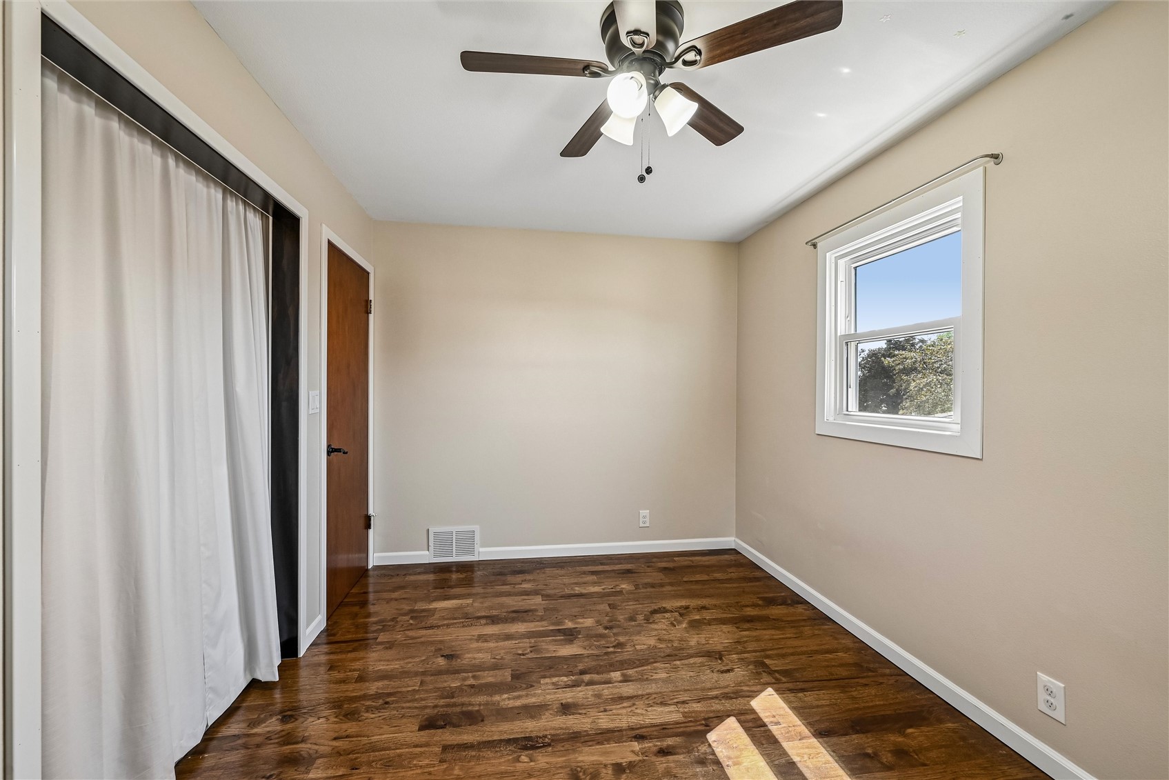 105 2nd Avenue Keystone IA 52249