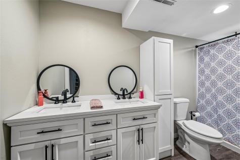 105 2nd Avenue Keystone IA 52249