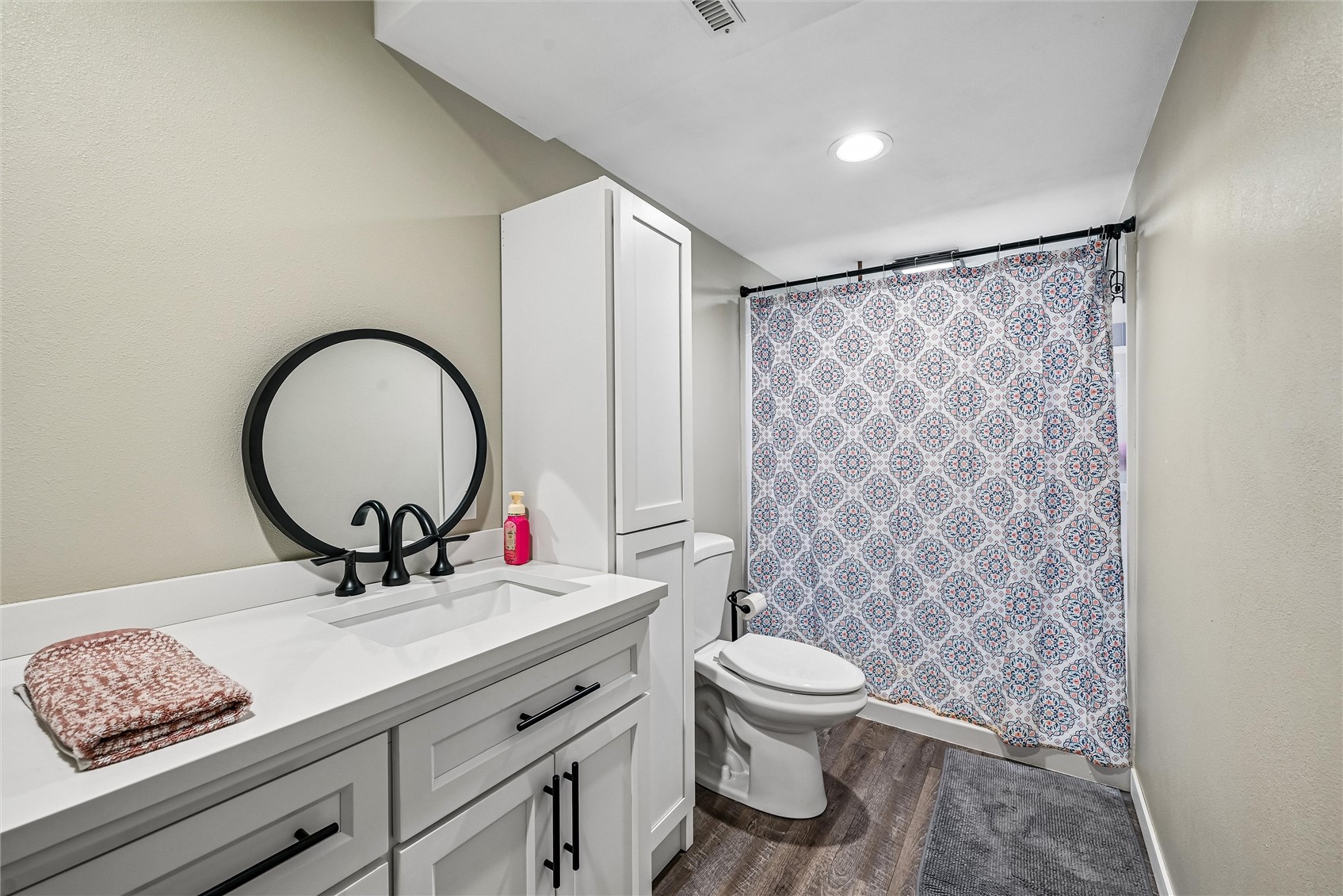 105 2nd Avenue Keystone IA 52249