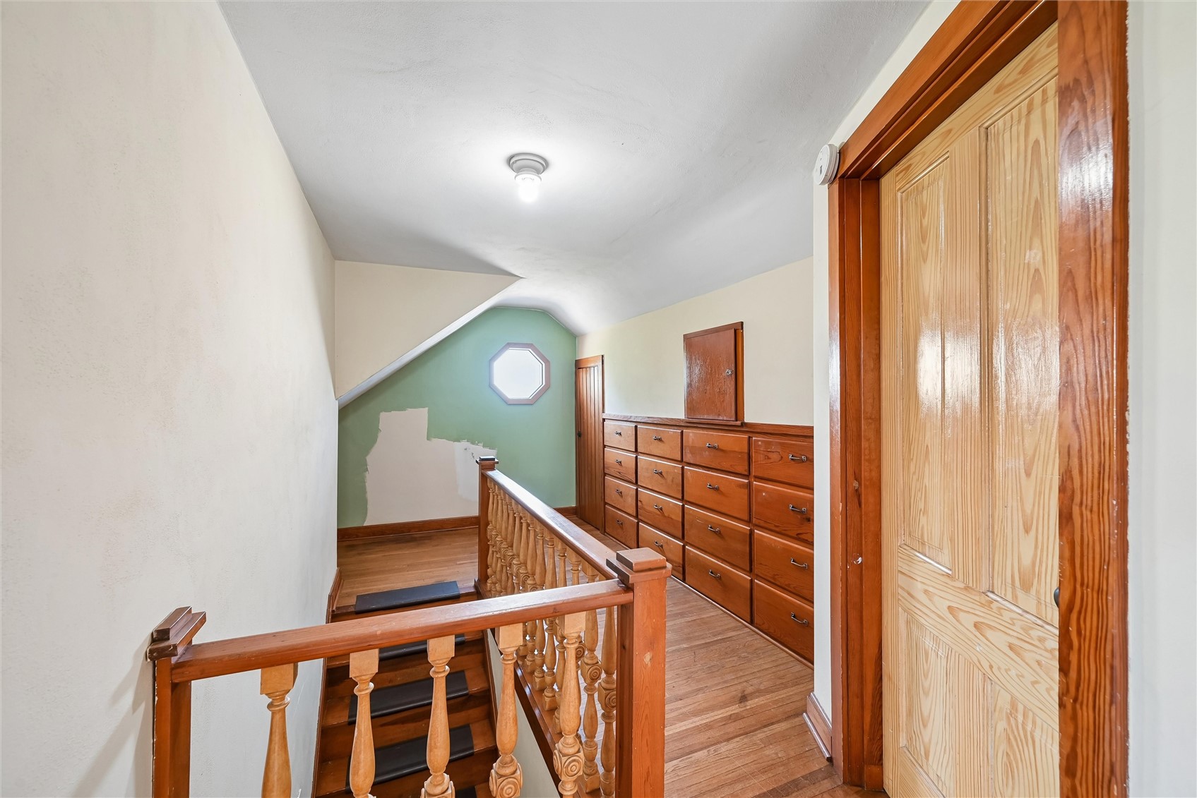 6719 25th Avenue Van Horne IA 52346