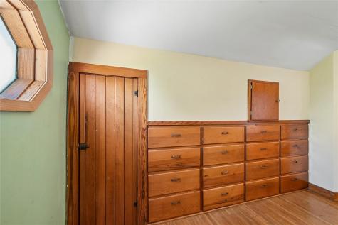 6719 25th Avenue Van Horne IA 52346