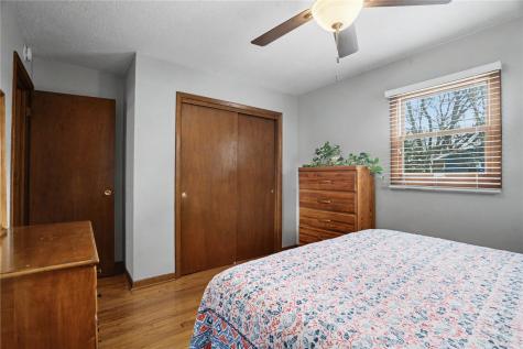 1295 33rd Street NE Cedar Rapids IA 52402
