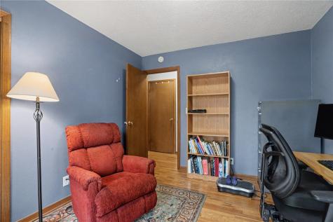 1295 33rd Street NE Cedar Rapids IA 52402