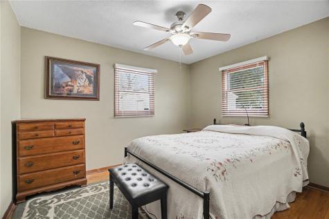 1295 33rd Street NE Cedar Rapids IA 52402